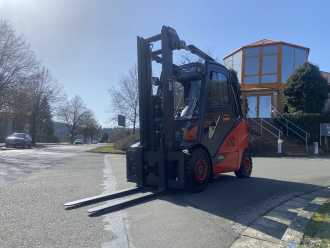 Heftruck gebruikt LINDE H 30 T-02 393 GAS VIERRADFRONTSTAPLER (13024569)