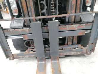 Heftruck gebruikt LINDE H18D DIESEL VIERRADFRONTSTAPLER (12790870)