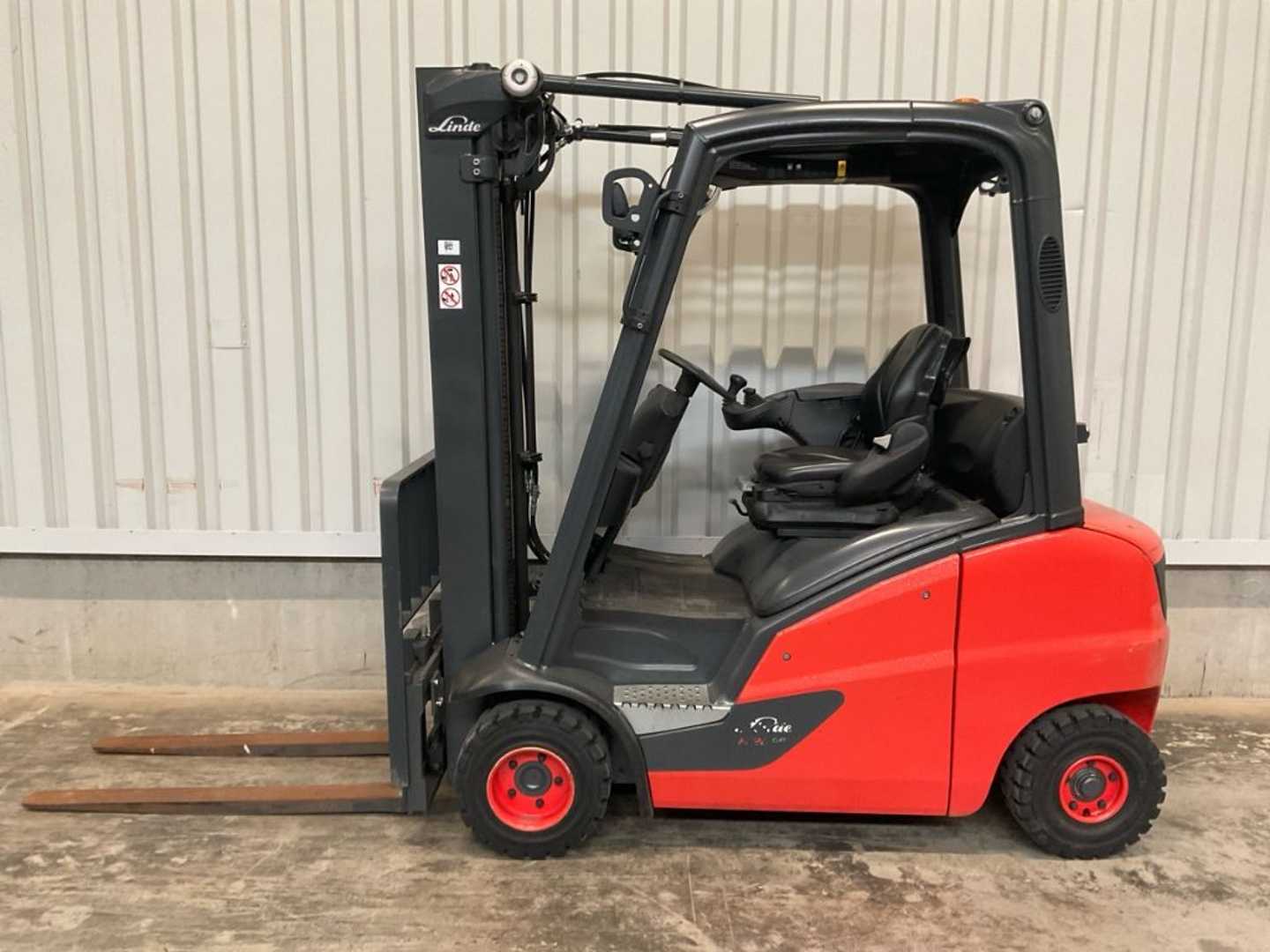 Heftruck gebruikt LINDE H20D-02 BR391 DIESEL VIERRADFRONTSTAPLER (13064725)