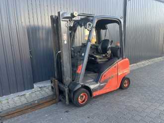 Heftruck gebruikt LINDE H20T-01 GAS VIERRADFRONTSTAPLER (13072002) backdrop