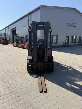 Heftruck gebruikt LINDE H25T-01 GAS VIERRADFRONTSTAPLER (13051446)