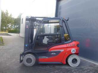 Heftruck gebruikt LINDE H25T-01 GAS VIERRADFRONTSTAPLER (13065104)
