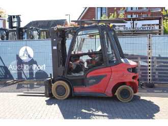 Heftruck gebruikt LINDE H30D-01 DIESEL VIERRADFRONTSTAPLER (13041372)