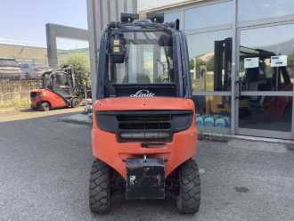 Heftruck gebruikt LINDE H30D-02 DIESEL VIERRADFRONTSTAPLER (13048142)