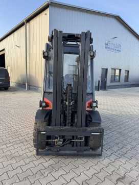 Heftruck gebruikt LINDE H30D-02 DIESEL VIERRADFRONTSTAPLER (13058634)