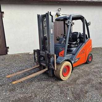 Heftruck gebruikt LINDE H30T-02 DIESEL VIERRADFRONTSTAPLER (13062284) backdrop