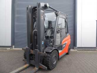 Heftruck gebruikt LINDE H35D-01 DIESEL VIERRADFRONTSTAPLER (13056847) backdrop