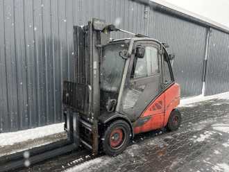Heftruck gebruikt LINDE H35D-02 DIESEL VIERRADFRONTSTAPLER (13004916) backdrop