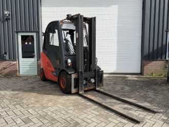 Heftruck gebruikt LINDE H35D-02 DIESEL VIERRADFRONTSTAPLER (13032557) backdrop