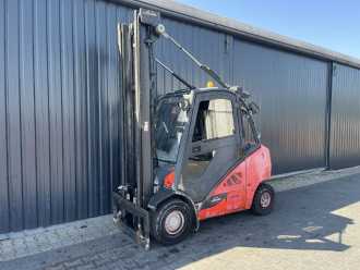 Heftruck gebruikt LINDE H35D-02 DIESEL VIERRADFRONTSTAPLER (13053457) backdrop