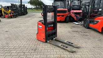 Heftruck gebruikt LINDE L 12i ELEKTRO HOCHHUBWAGENDEICHSEL (13066472)