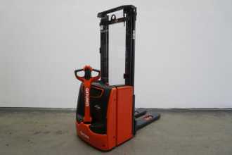 Heftruck gebruikt LINDE L 14 1173 ELEKTRO HOCHHUBWAGENDEICHSEL (12997112) backdrop