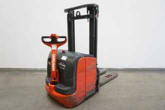 Heftruck gebruikt LINDE L 14 i 372 ELEKTRO HOCHHUBWAGENDEICHSEL (13021741) backdrop