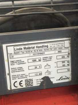 Heftruck gebruikt LINDE L12-1172-01 ELEKTRO HOCHHUBWAGENDEICHSEL (13065046)