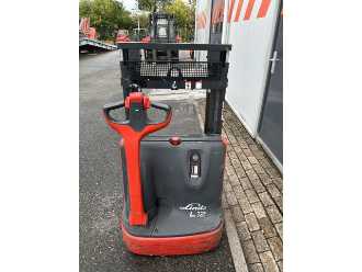 Heftruck gebruikt LINDE L12 ELEKTRO HOCHHUBWAGENDEICHSEL (13063903)