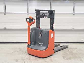 Heftruck gebruikt LINDE L12 ELEKTRO HOCHHUBWAGENDEICHSEL (13074786)