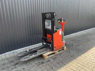Heftruck gebruikt LINDE L12L ELEKTRO HOCHHUBWAGENDEICHSEL (13073450) backdrop