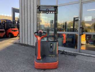 Heftruck gebruikt LINDE L12L ELEKTRO HOCHHUBWAGENDEICHSEL (13076396)