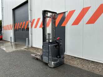 Heftruck gebruikt LINDE L14 ELEKTRO HOCHHUBWAGENDEICHSEL (13073786)