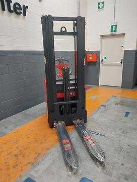 Heftruck gebruikt LINDE L16 AP ELEKTRO HOCHHUBWAGENFAHRERSTAND (13063656)