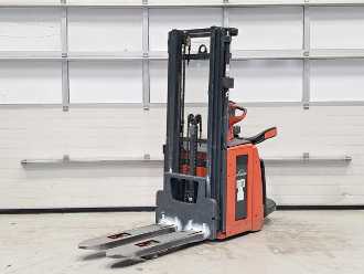 Heftruck gebruikt LINDE L20AP ELEKTRO HOCHHUBWAGENDEICHSEL (13073360) backdrop