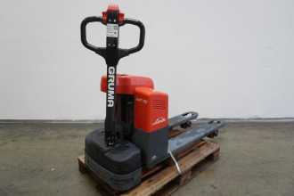 Heftruck gebruikt LINDE MT 15 1133 ELEKTRO NIEDERHUBWAGENDEICHSEL (13076117) backdrop