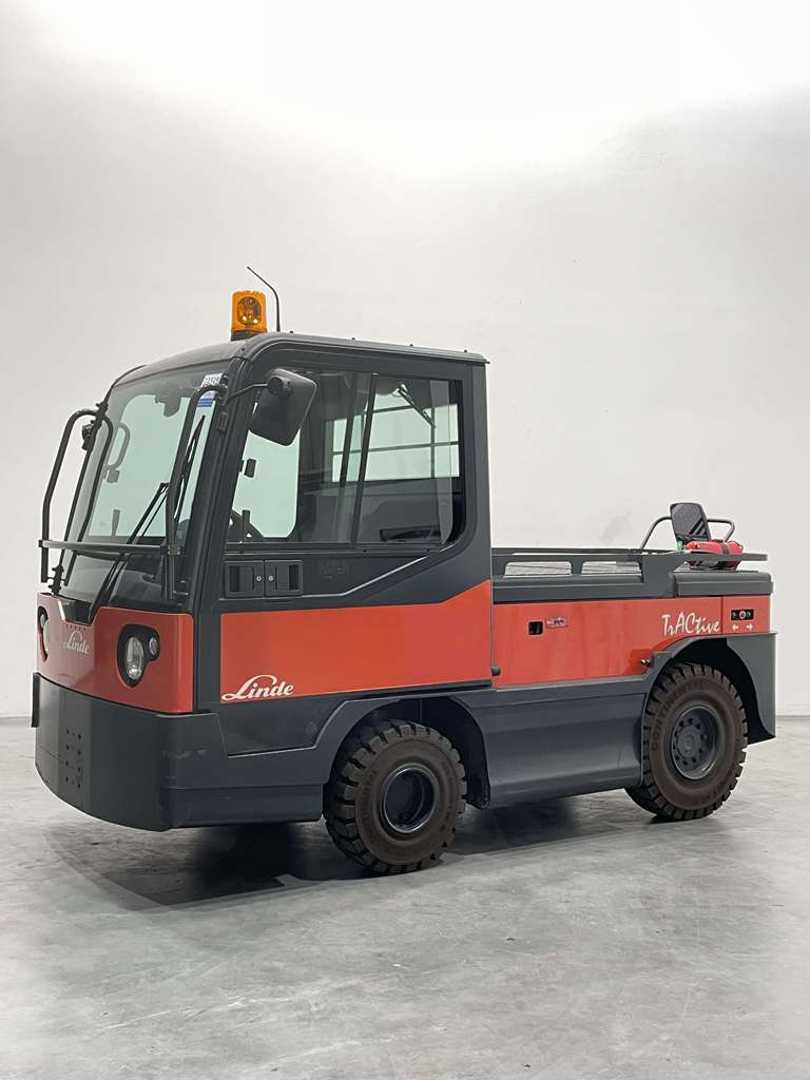 Heftruck gebruikt LINDE P250-127 ELEKTRO SCHLEPPER (13007926)