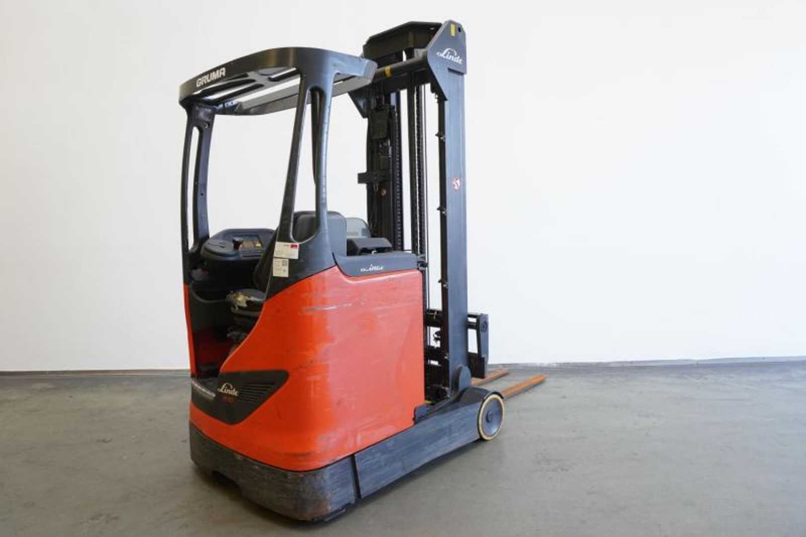 Heftruck gebruikt LINDE R 10 N 1120 ELEKTRO SCHUBMASTSTAPLER (12994540)