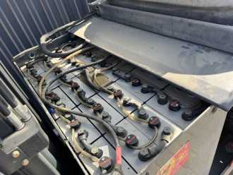 Heftruck gebruikt LINDE R14N-01 ELEKTRO SCHUBMASTSTAPLER (13068312)