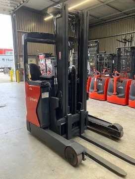 Heftruck gebruikt LINDE R16 ELEKTRO SCHUBMASTSTAPLER (13067186)