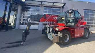 Heftruck gebruikt MAGNI RTH 6.30 SH DIESEL TELESKOPARMSTAPLER (13036853) backdrop