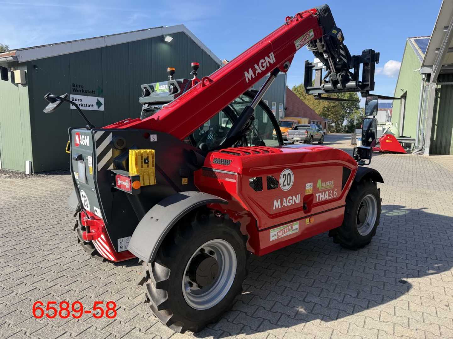 Heftruck gebruikt MAGNI THA 3.6 DIESEL TELESKOPARMSTAPLER (13072183)