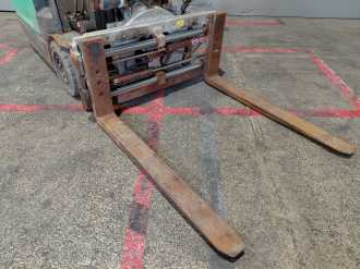 Heftruck gebruikt MITSUBISHI FB18NT ELEKTRO DREIRADFRONTSTAPLER (13048344)