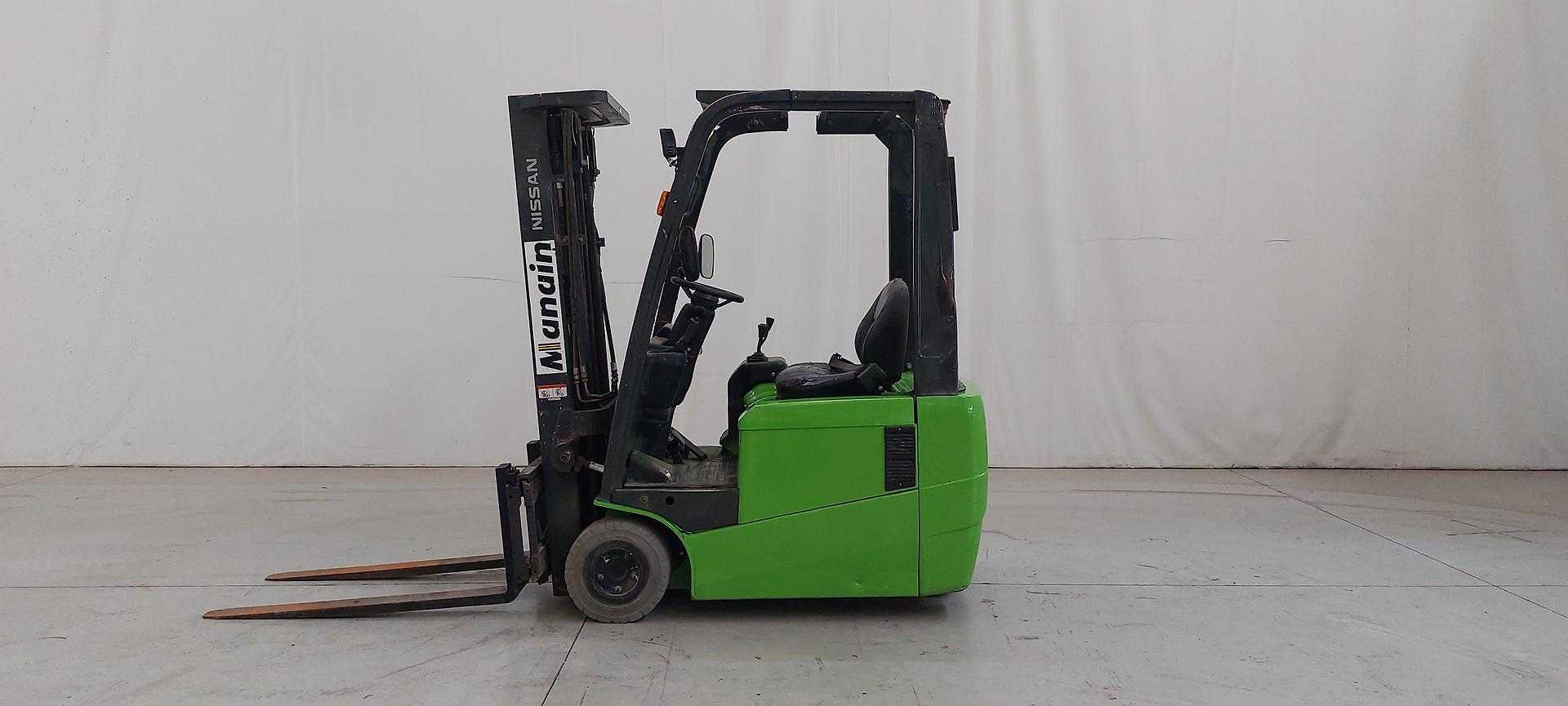 Heftruck gebruikt NISSAN 1N1L180Q ELEKTRO DREIRADFRONTSTAPLER (13028197)