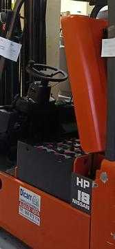 Heftruck gebruikt NISSAN HP18 ELEKTRO DREIRADFRONTSTAPLER (13071814)