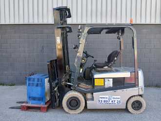 Heftruck gebruikt NISSAN Q02L20CU CARRETILLA ELEVADORA ELECTRICA 2000 KG ELEKTRO VIERRADFRONTSTAPLER (13006612) backdrop