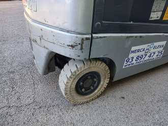 Heftruck gebruikt NISSAN Q02L20CU CARRETILLA ELEVADORA ELECTRICA 2000 KG ELEKTRO VIERRADFRONTSTAPLER (13006612)