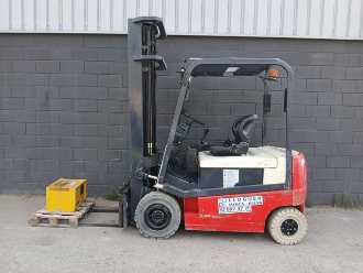 Heftruck gebruikt NISSAN Q02L25CU CARRETILLA ELEVADORA ELECTRICA 2500 KG ELEKTRO VIERRADFRONTSTAPLER (13006613) backdrop