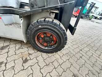Heftruck gebruikt NISSAN YG1D2A300 DIESEL VIERRADFRONTSTAPLER (13072671)