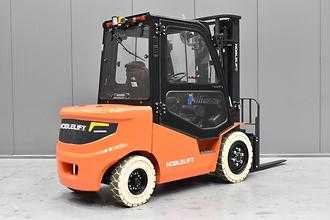 Heftruck gebruikt NOBLELIFT CPD38 A 3300 ELEKTRO VIERRADFRONTSTAPLER (13072845)