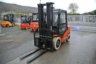 Heftruck gebruikt NOBLELIFT CPD38 ELEKTRO VIERRADFRONTSTAPLER (13010612)