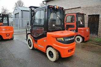 Heftruck gebruikt NOBLELIFT CPD38 ELEKTRO VIERRADFRONTSTAPLER (13010612)