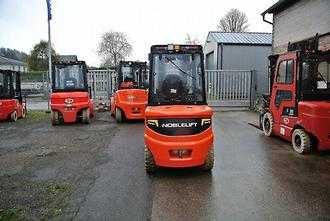 Heftruck gebruikt NOBLELIFT CPD38 ELEKTRO VIERRADFRONTSTAPLER (13010612)