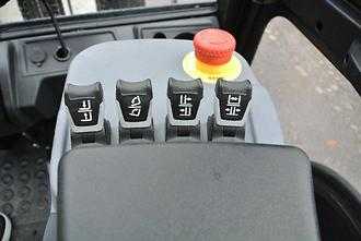 Heftruck gebruikt NOBLELIFT FE4P20Q ELEKTRO VIERRADFRONTSTAPLER (13010606)