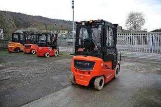 Heftruck gebruikt NOBLELIFT FE4P20Q ELEKTRO VIERRADFRONTSTAPLER (13010606)