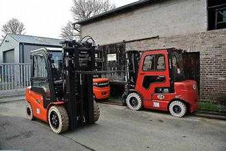 Heftruck gebruikt NOBLELIFT FE4P35Q ELEKTRO VIERRADFRONTSTAPLER (13010615)