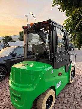 Heftruck gebruikt NOBLELIFT FE4P38Q ELEKTRO VIERRADFRONTSTAPLER (13072092)