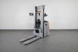 Heftruck gebruikt STILL EXV-SF14 ELEKTRO HOCHHUBWAGENFAHRERSTAND (12759996) backdrop