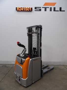 Heftruck gebruikt STILL EXV-SF14I_BATT.NEU ELEKTRO HOCHHUBWAGENFAHRERSTAND (13068747) backdrop