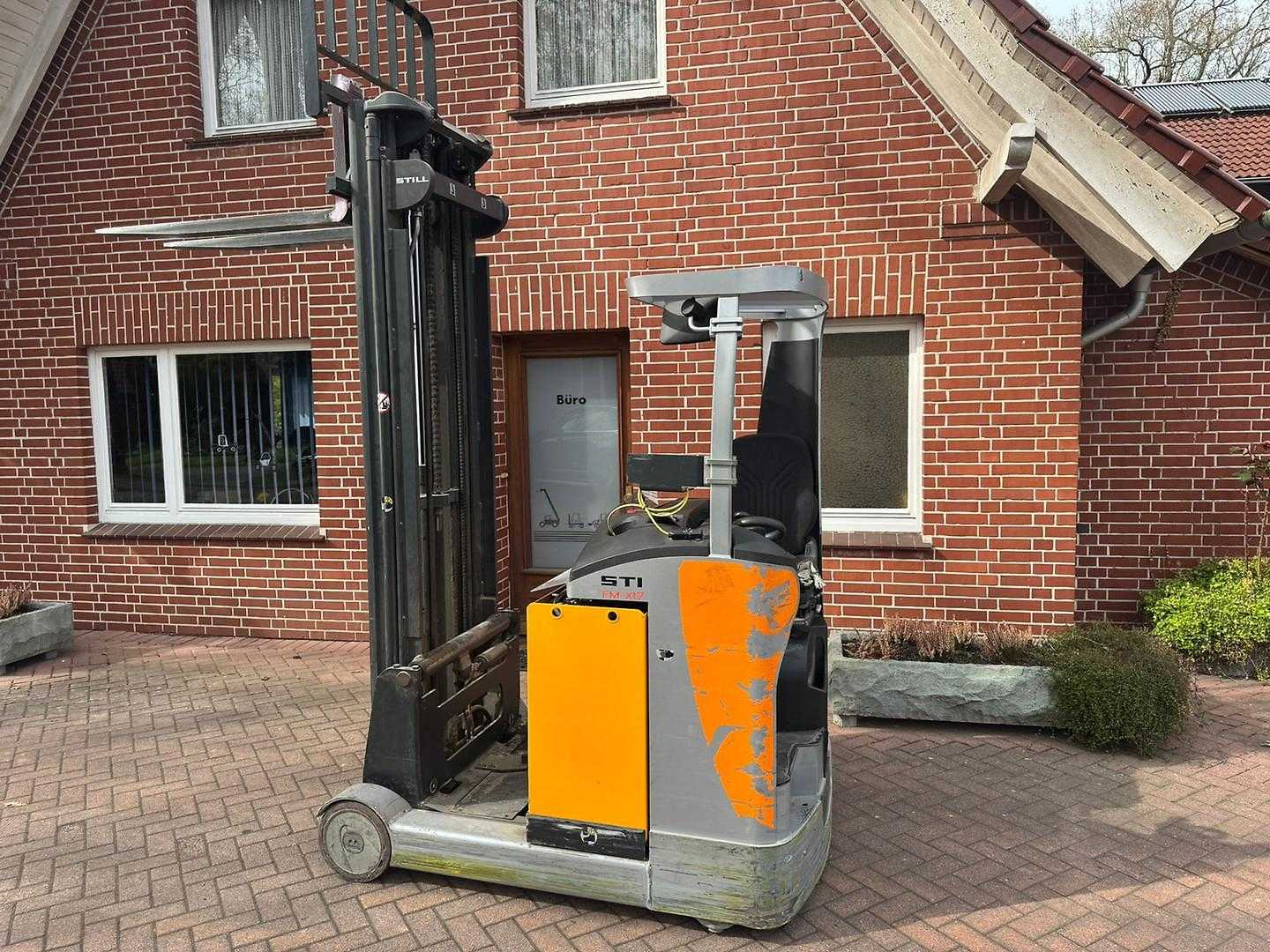Heftruck gebruikt STILL FM X17 ELEKTRO HOCHHUBWAGENFAHRERSITZ (13041134)
